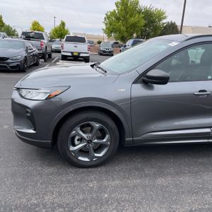 FORD ESCAPE ST-LINE - 2