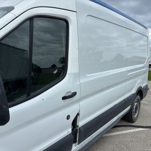 FORD TRANSIT 250 - 2