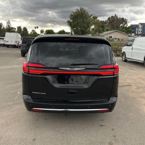 CHRYSLER PACIFICA TOURING L - 7