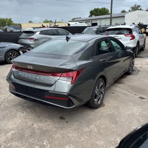 HYUNDAI ELANTRA SEL CONVENIENCE - 8