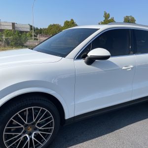 2019 Porsche CAYENNE S — фото 2