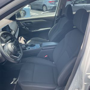 2023 Nissan ROGUE S — миниатюра 31