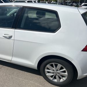 VOLKSWAGEN GOLF TSI S - 6
