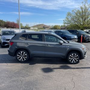 VOLKSWAGEN TAOS SE 4MOTION - 10