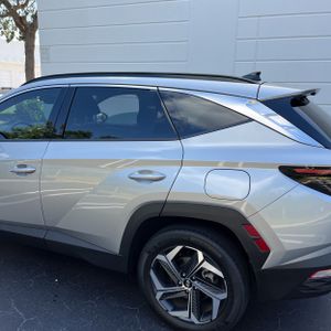 HYUNDAI TUCSON HYBRID LIMITED - 6