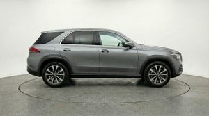 2026 Mercedes-BENZ GLE photo 8