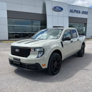 FORD MAVERICK XLT - 1