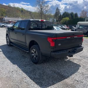 FORD F-150 LIGHTNING LARIAT - 5