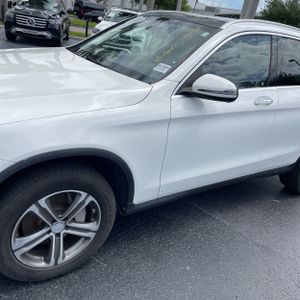 MERCEDES-BENZ GLC - 2