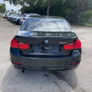 BMW 3 SERIES 320I - 7