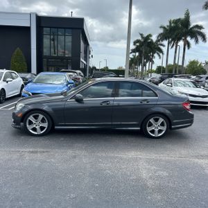 2010 Mercedes-BENZ C 300 SPORT photo 3