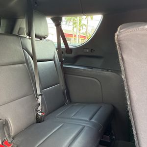 2023 Chevrolet SUBURBAN LT thumbnail 36
