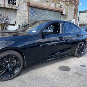 BMW 330I XDRIVE - 2