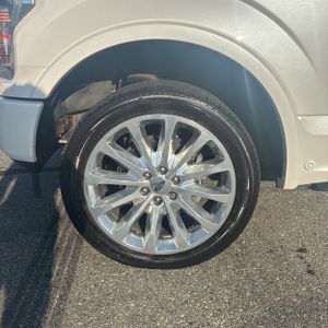 صورة مصغرة 14 لـ 2019 FORD F-150 LIMITED