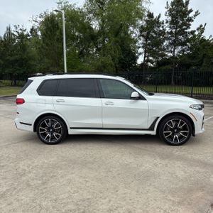 BMW X7 XDRIVE40I - 10