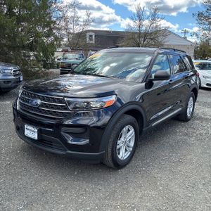 FORD EXPLORER XLT - 1