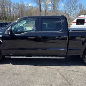 FORD F-150 XLT - 4