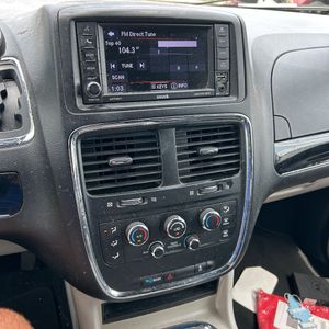 2019 Dodge GRAND CARAVAN SXT — миниатюра 35
