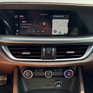 2021 ALFA Romeo STELVIO TI SPORT 照片 31