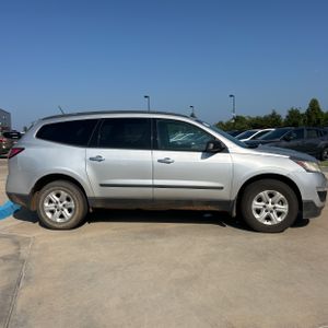 صورة 10 لـ 2017 Chevrolet TRAVERSE LS