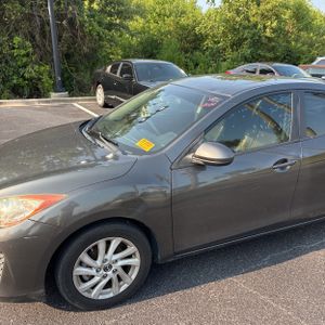 2013 Mazda MAZDA3 I GRAND TOURING — фото 2