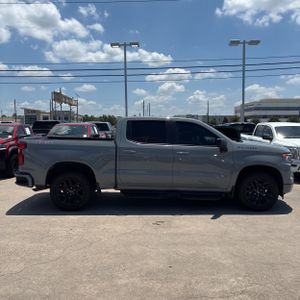صورة 10 لـ 2024 Chevrolet SILVERADO 1500 RST
