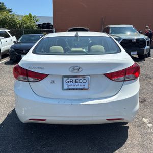 2013 Hyundai ELANTRA GLS — фото 7