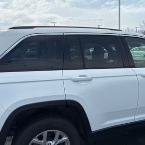 JEEP GRAND CHEROKEE LIMITED 4D SUV 4WD - 9