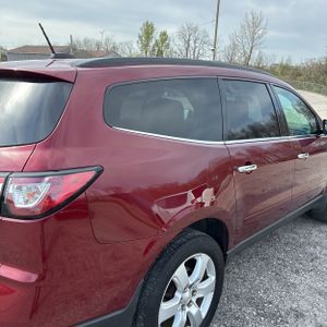 CHEVROLET TRAVERSE LT - 9