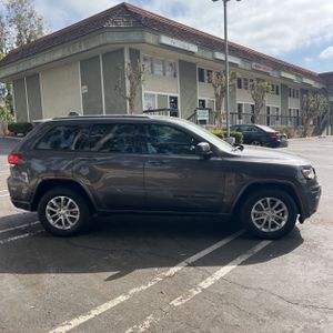 صورة 10 لـ 2018 JEEP GRAND CHEROKEE ALTITUDE