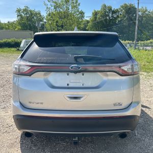 FORD EDGE SEL - 7