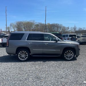 CADILLAC ESCALADE LUXURY - 10