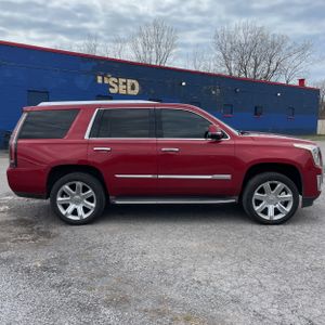 CADILLAC ESCALADE LUXURY - 10