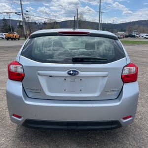 SUBARU IMPREZA 2.0I PREMIUM - 7