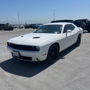 صورة 1 لـ 2018 Dodge CHALLENGER SXT