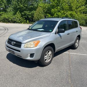 TOYOTA RAV4 - 1