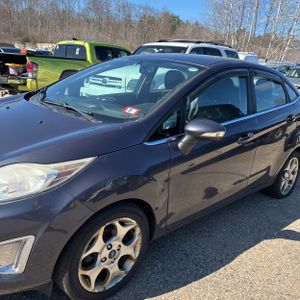 FORD FIESTA TITANIUM - 2