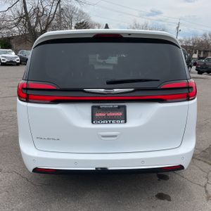 CHRYSLER PACIFICA TOURING L - 7