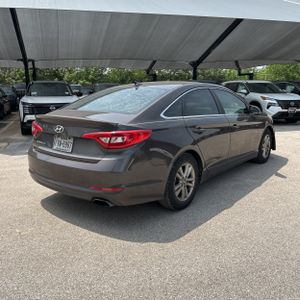 HYUNDAI SONATA - 8
