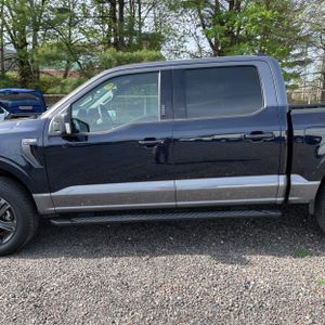 FORD F-150 XLT - 4