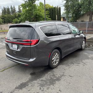 CHRYSLER PACIFICA TOURING - 8