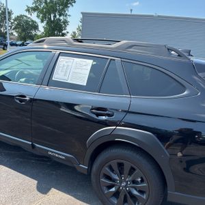 2025 Subaru OUTBACK ONYX EDITION — фото 6