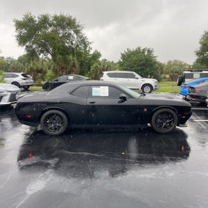 DODGE CHALLENGER R/T SCAT PACK - 10