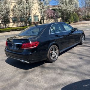 MERCEDES-BENZ E-CLASS - 8