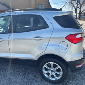 FORD ECOSPORT SE - 6