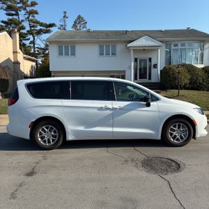 CHRYSLER VOYAGER LX - 10