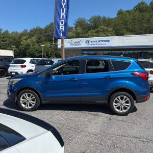 2019 FORD ESCAPE SE — фото 3