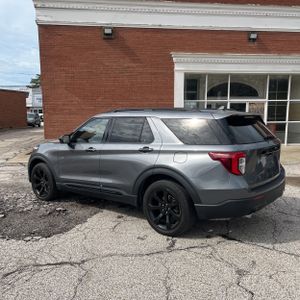 FORD EXPLORER ST-LINE - 2