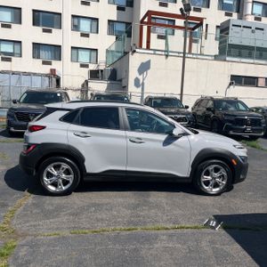 HYUNDAI KONA SEL - 10