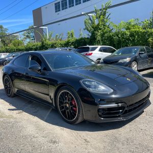صورة 10 لـ 2022 Porsche PANAMERA GTS